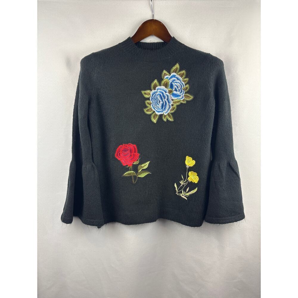 Women’s Artisan Crafted Small Black Sweater w/ Floral Embroidery
